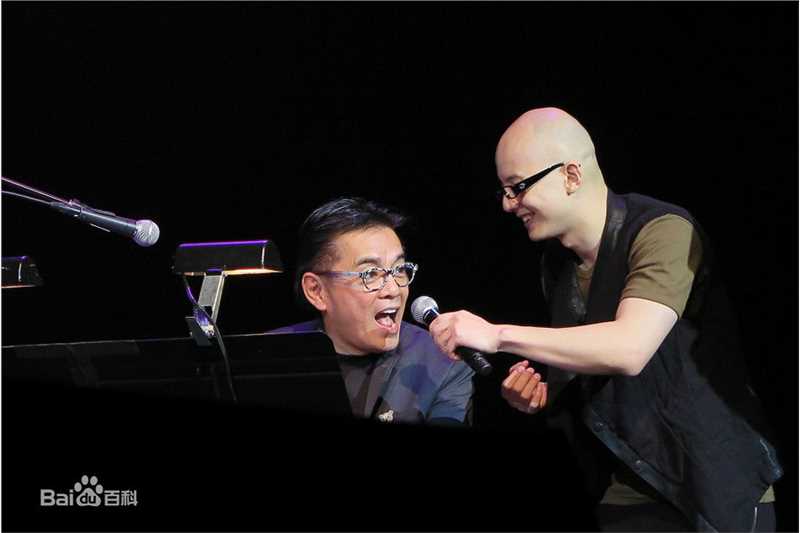 平安(Anson)世界巡回演唱会 温哥华首站图片图册