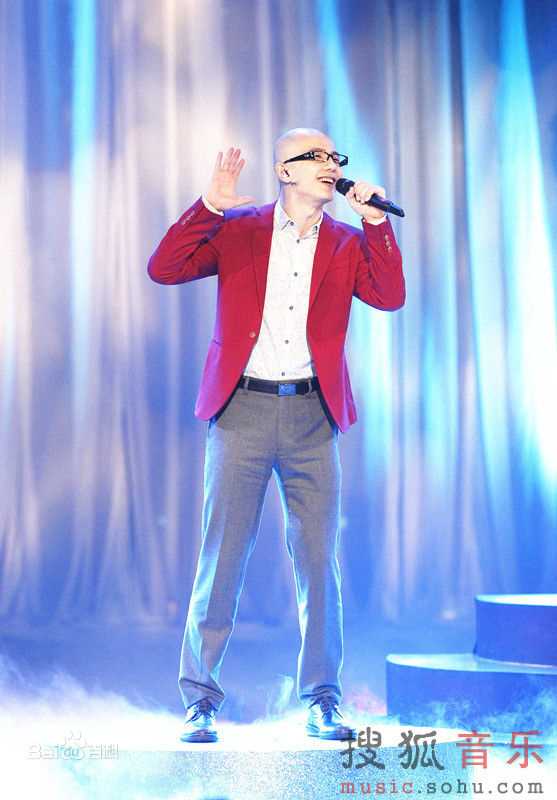 平安(Anson) 梦想星搭档素颜照壁纸