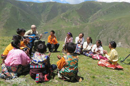 精选平安(Anson)在暖心献唱《星星不眨眼》中的图册