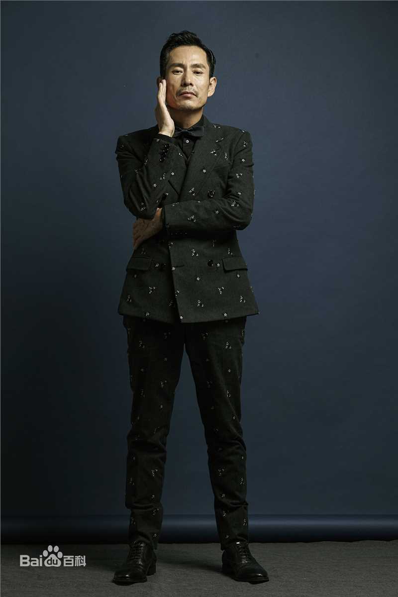 最新成泰燊(chéng tài shēn)壁纸