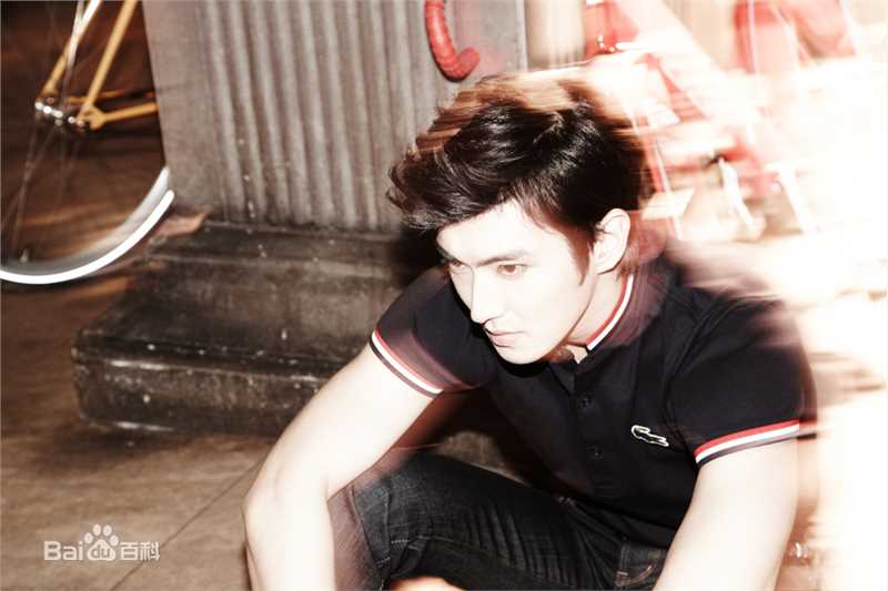 崔始源(Choi Siwon)专辑造型素颜照相册