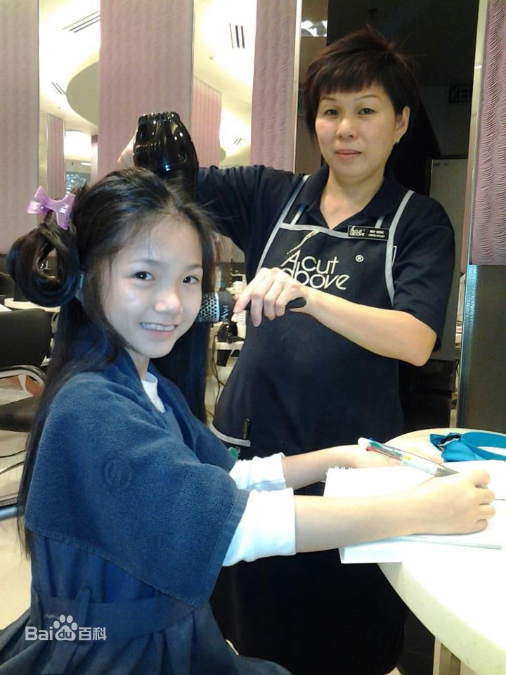 李馨巧(CRYSTAL LEE)Crystal生活照性感图片壁纸