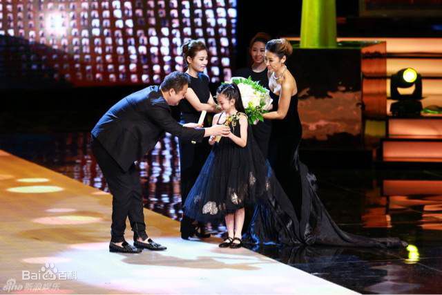 李馨巧(CRYSTAL LEE)巧夺金爵影后图册