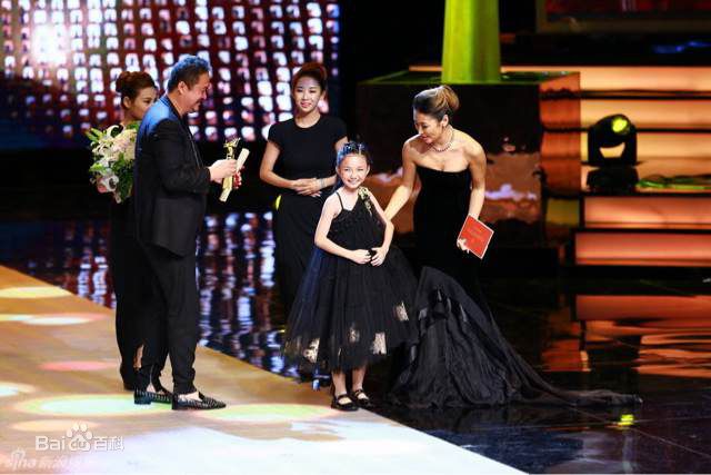 李馨巧(CRYSTAL LEE)巧夺金爵影后图册