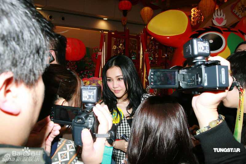 谢安琪(Kay Tse)出席签唱会图册