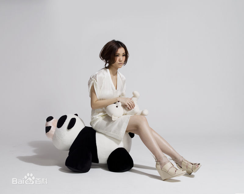 最全谢安琪(Kay Tse)在专辑《Yelling》中的壁纸