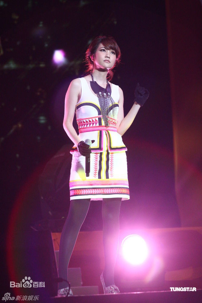 最新谢安琪(Kay Tse)精彩图册