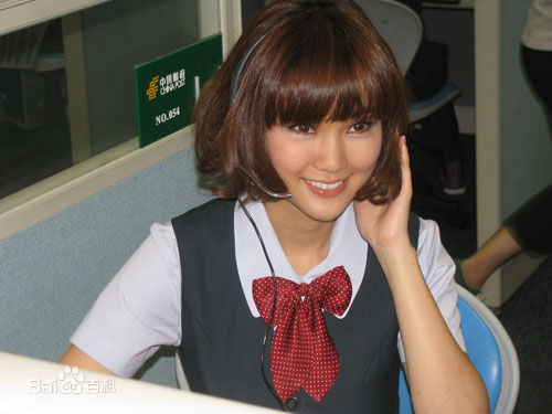 谢安琪(Kay Tse)活动素颜照壁纸