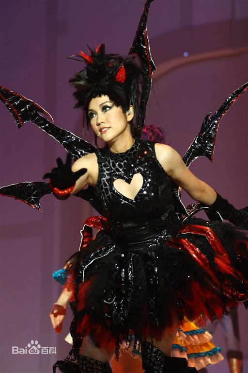 谢安琪(Kay Tse)活动素颜照壁纸