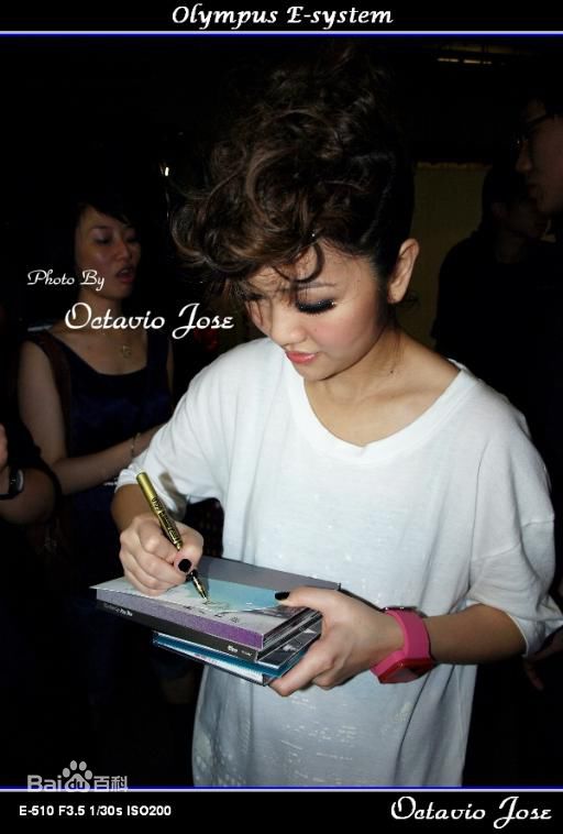 谢安琪(Kay Tse)音乐会照片前后照片