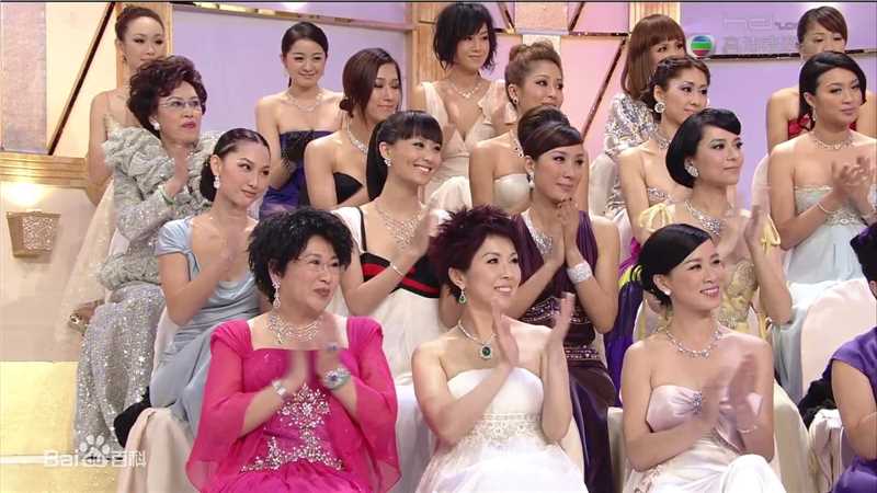 陈法拉(Fala Chen)参加综艺活动前后照片