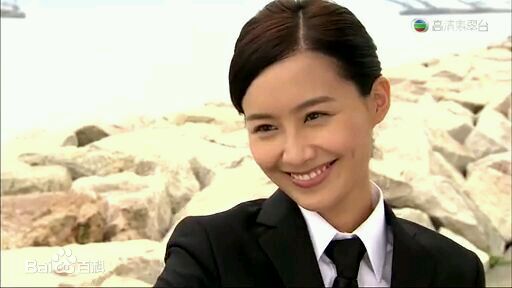 陈法拉(Fala Chen)冲上云霄2饰演何年希壁纸壁纸