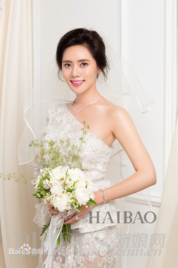 秋瓷炫(Choo Ja Hyun)最新《新娘BRIDES》杂志封面及图集