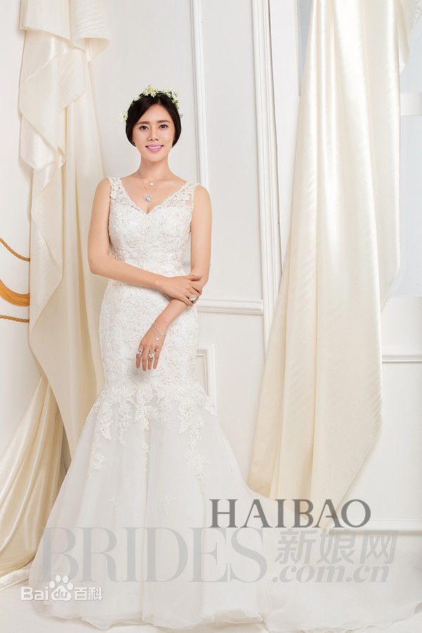 秋瓷炫(Choo Ja Hyun)最新《新娘BRIDES》杂志封面及图集