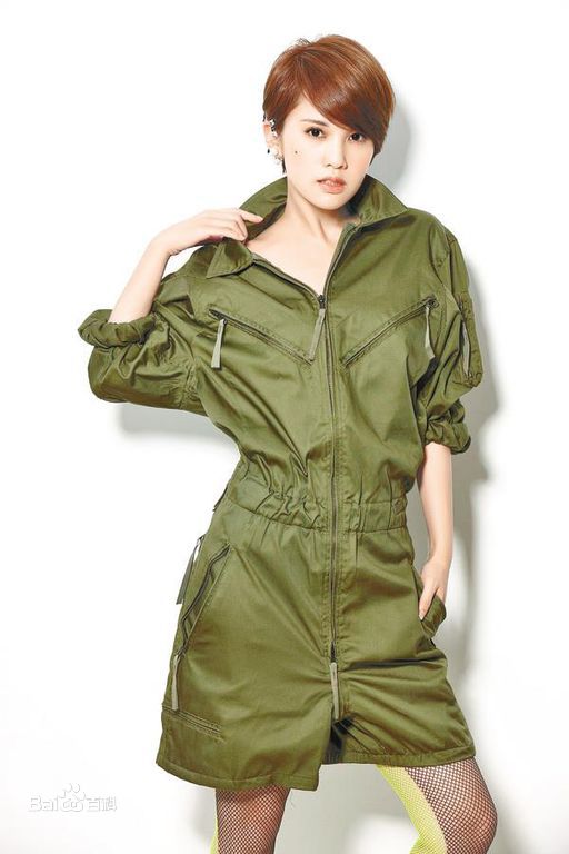 杨丞琳(Rainie Yang)前后照片
