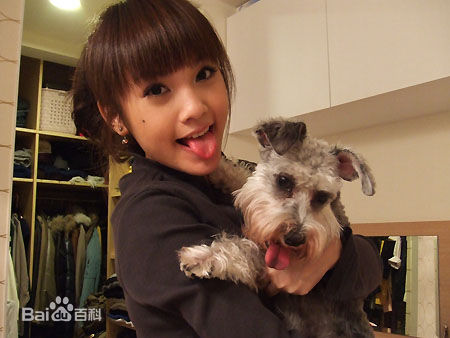 杨丞琳(Rainie Yang)和YUMI图册