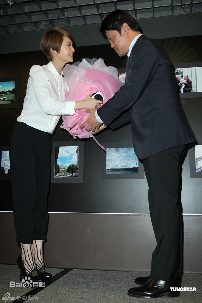 高清杨丞琳(Rainie Yang)精彩图册