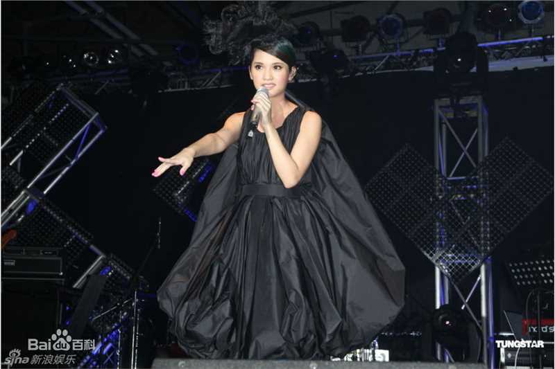 高清杨丞琳(Rainie Yang)精彩图册