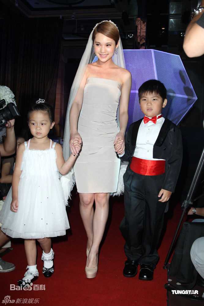 精选杨丞琳(Rainie Yang)精彩图册