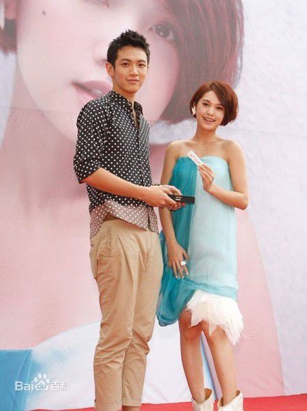 高清杨丞琳(Rainie Yang)精彩图册