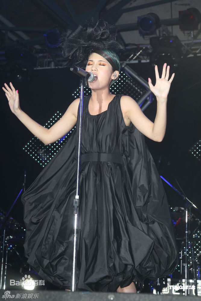 最全杨丞琳(Rainie Yang)精彩图册