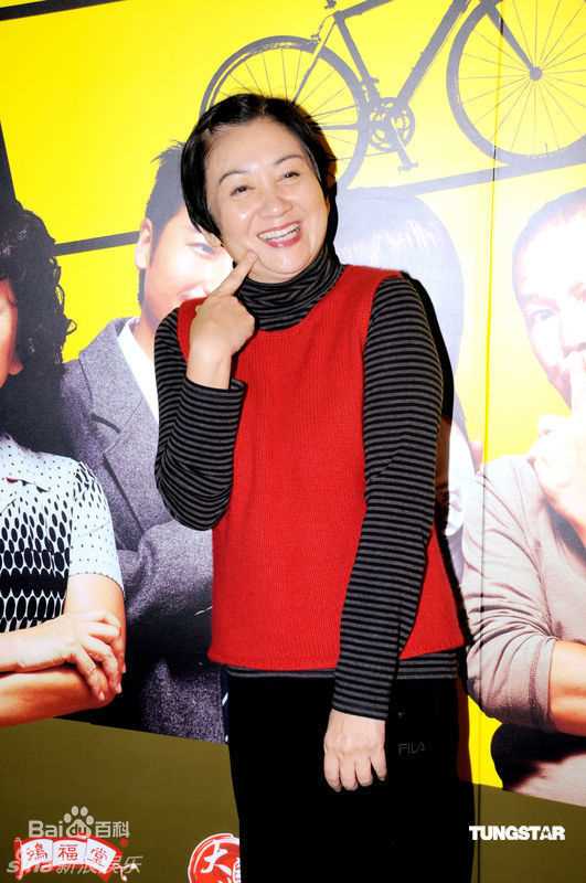 最新鲍起静(Nina Paw，Paw Hee-Ching)精彩图册