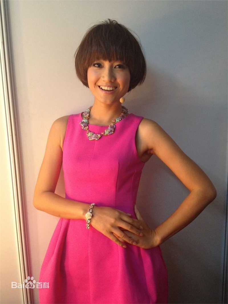 朱丹(Dani)最新2012秋最新短发清爽壁纸