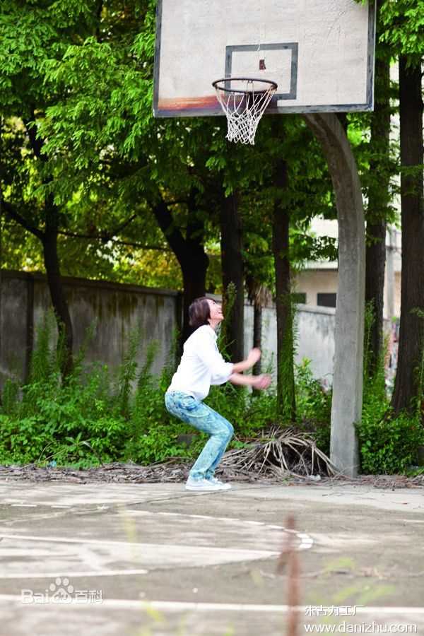 最新朱丹(Dani)在《放慢快乐》中的图集