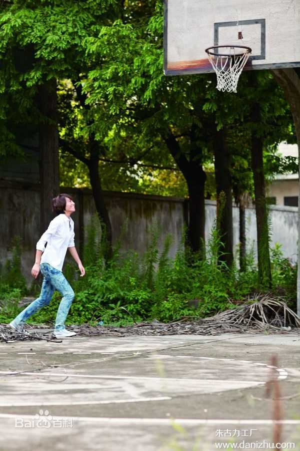 最新朱丹(Dani)在《放慢快乐》中的图集