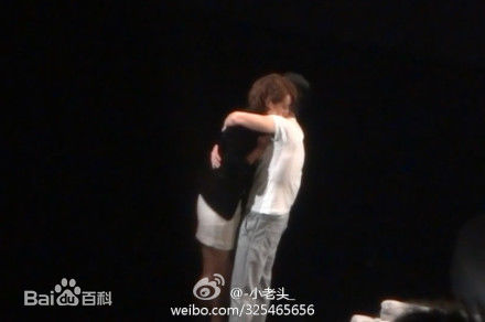 精选朱丹(Dani)在参演舞台剧《女人一定要有钱吗》中的图册