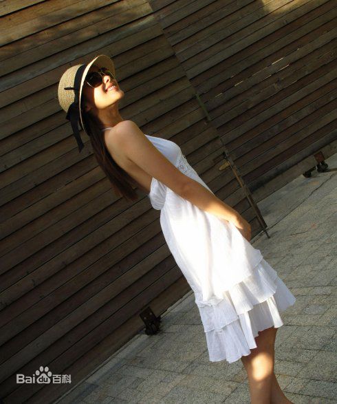 最新李呈媛(Lvy)精彩图册