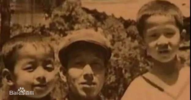 《杨坤》封面图片