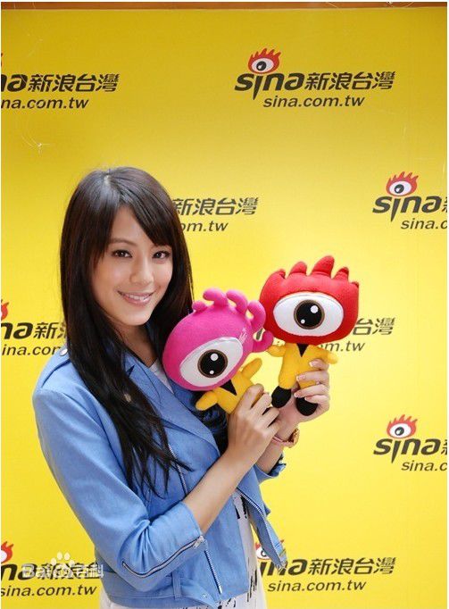 江语晨(Jessie Chiang)2010年新浪采访照素颜照相册