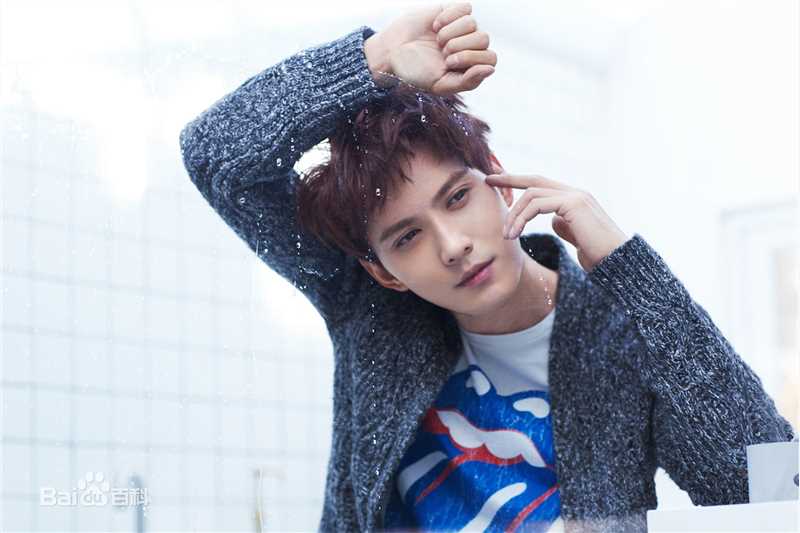 徐正溪(JeremyJones)精选《昕薇》杂志大片图册