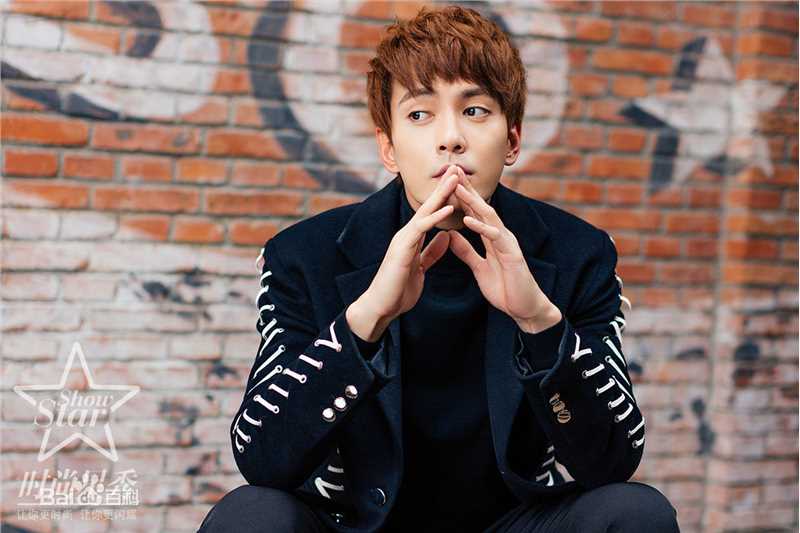 最新徐正溪(JeremyJones)在《时尚星秀》中的壁纸