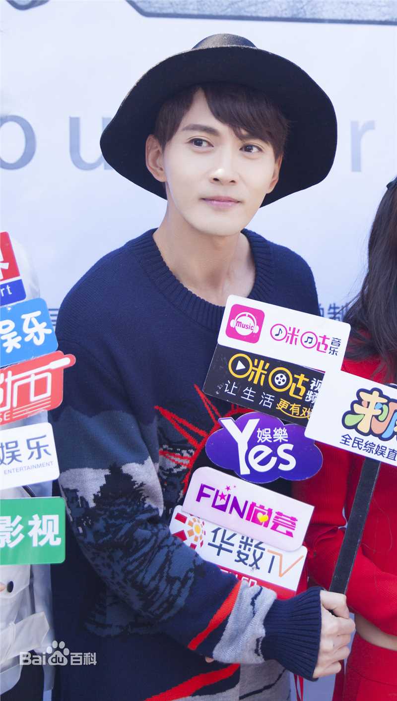 徐正溪(JeremyJones)归还世界给你壁纸壁纸