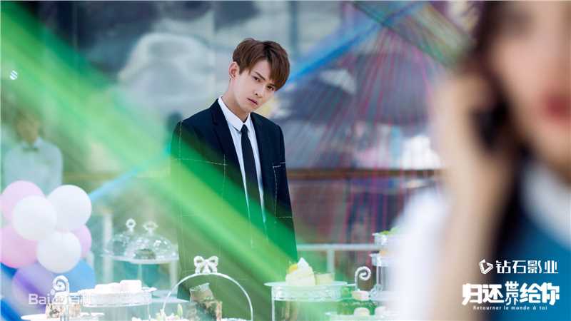 徐正溪(JeremyJones)归还世界给你壁纸壁纸