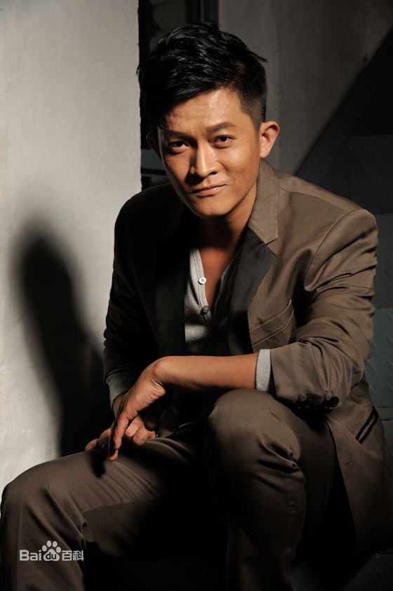 杨志刚最新帅气壁纸