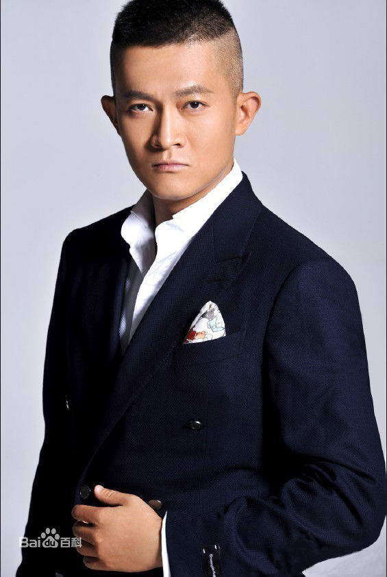 杨志刚最新帅气壁纸