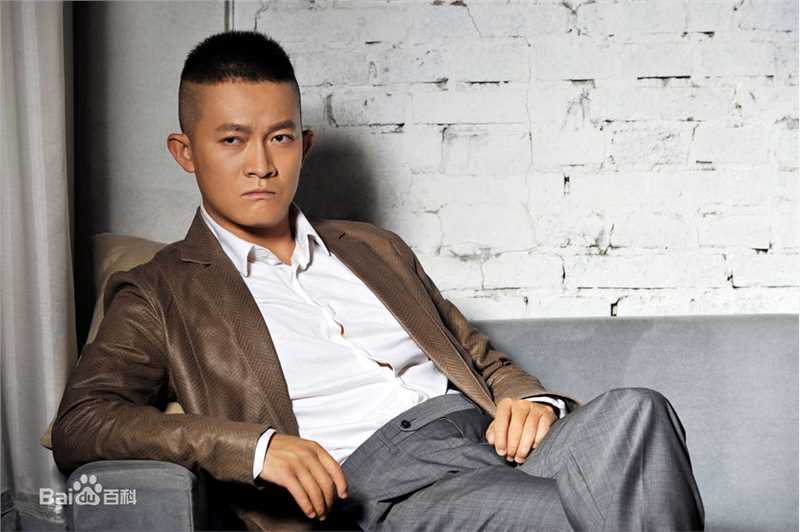 杨志刚最新帅气壁纸