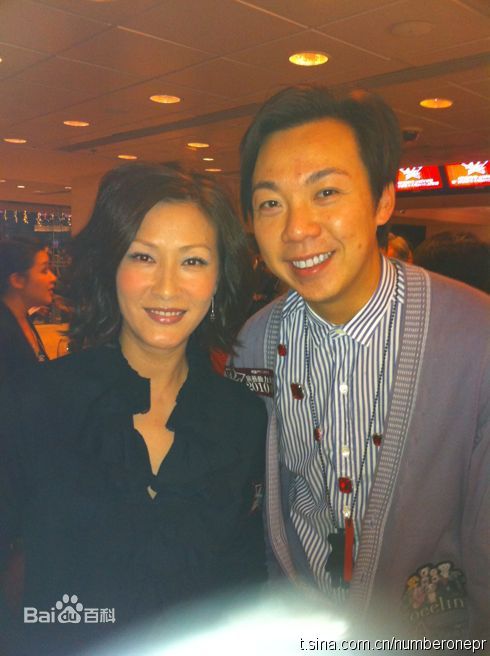 陈慧珊(Flora Chan)明报演艺动力大奖典礼性感图片图集