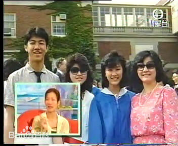 陈慧珊(Flora Chan)童年照壁纸壁纸