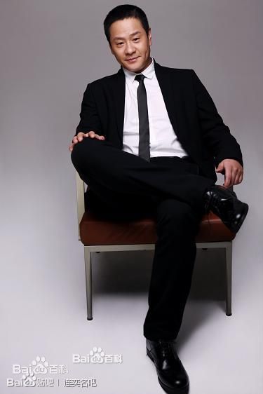 最新连奕名性感图片