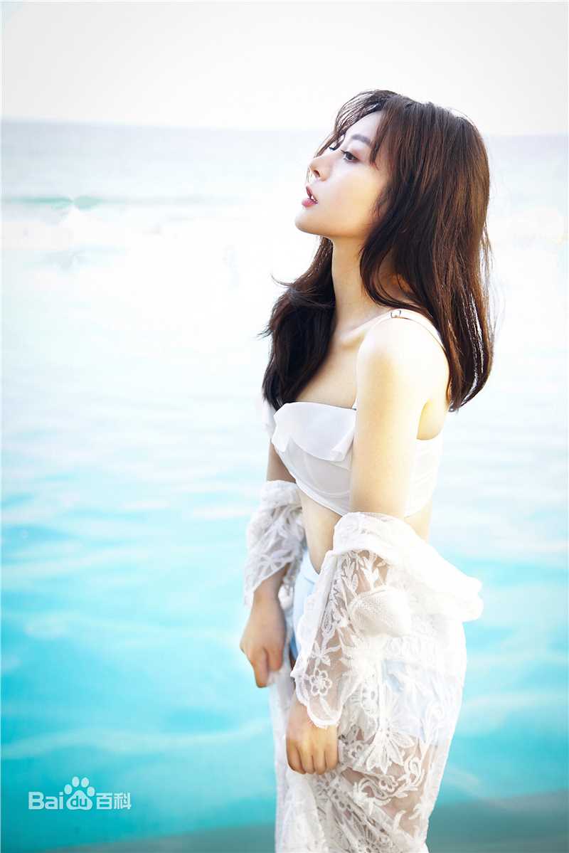 胡悦(Ann)个人形象素颜照相册