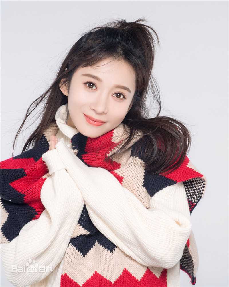 胡悦(Ann)个人形象素颜照相册