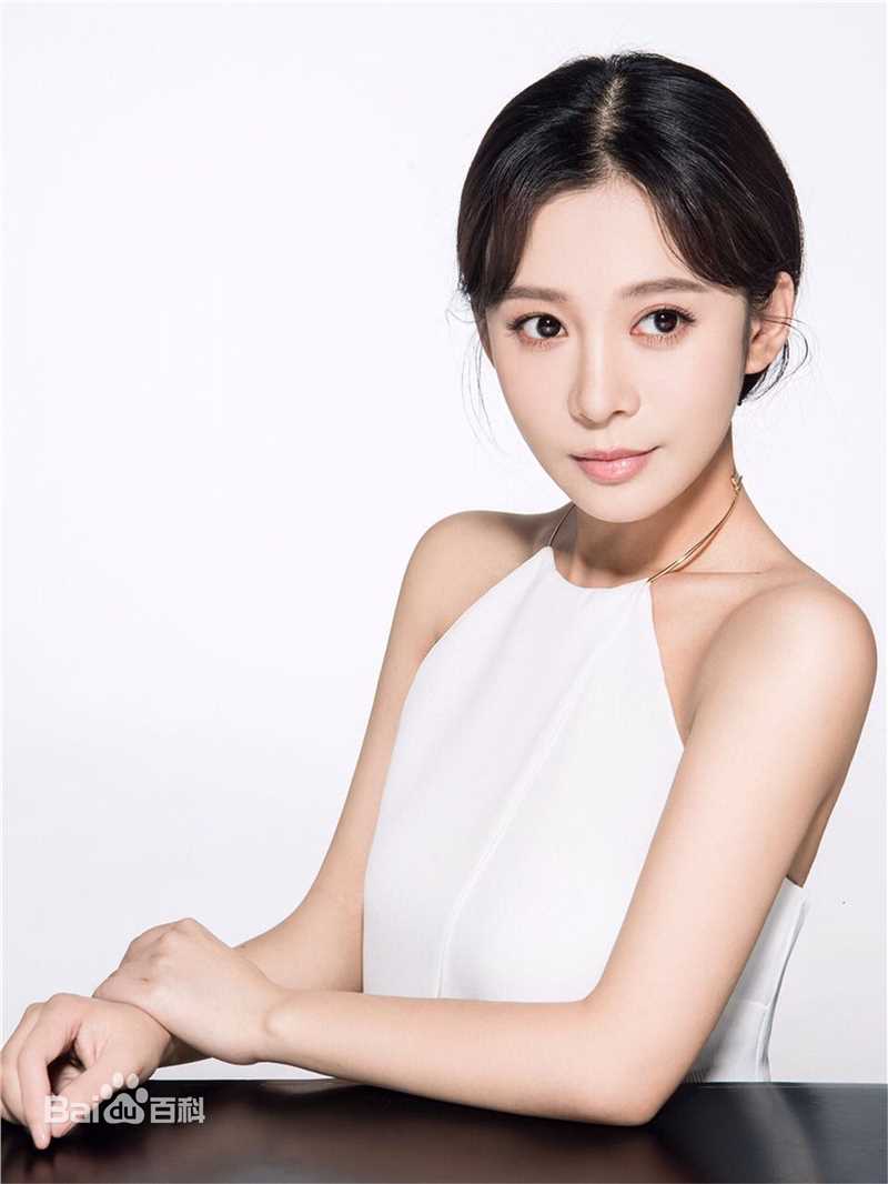 胡悦(Ann)个人形象素颜照相册