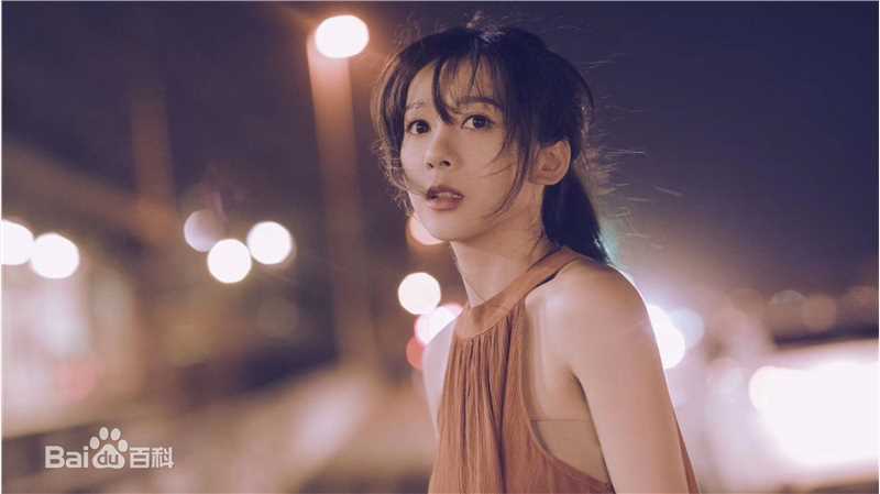 胡悦(Ann)生活照性感图片壁纸