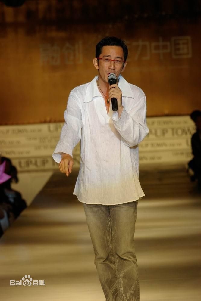 吴启华(Lawrence Ng Kai Wah)参加活动照片前后照片