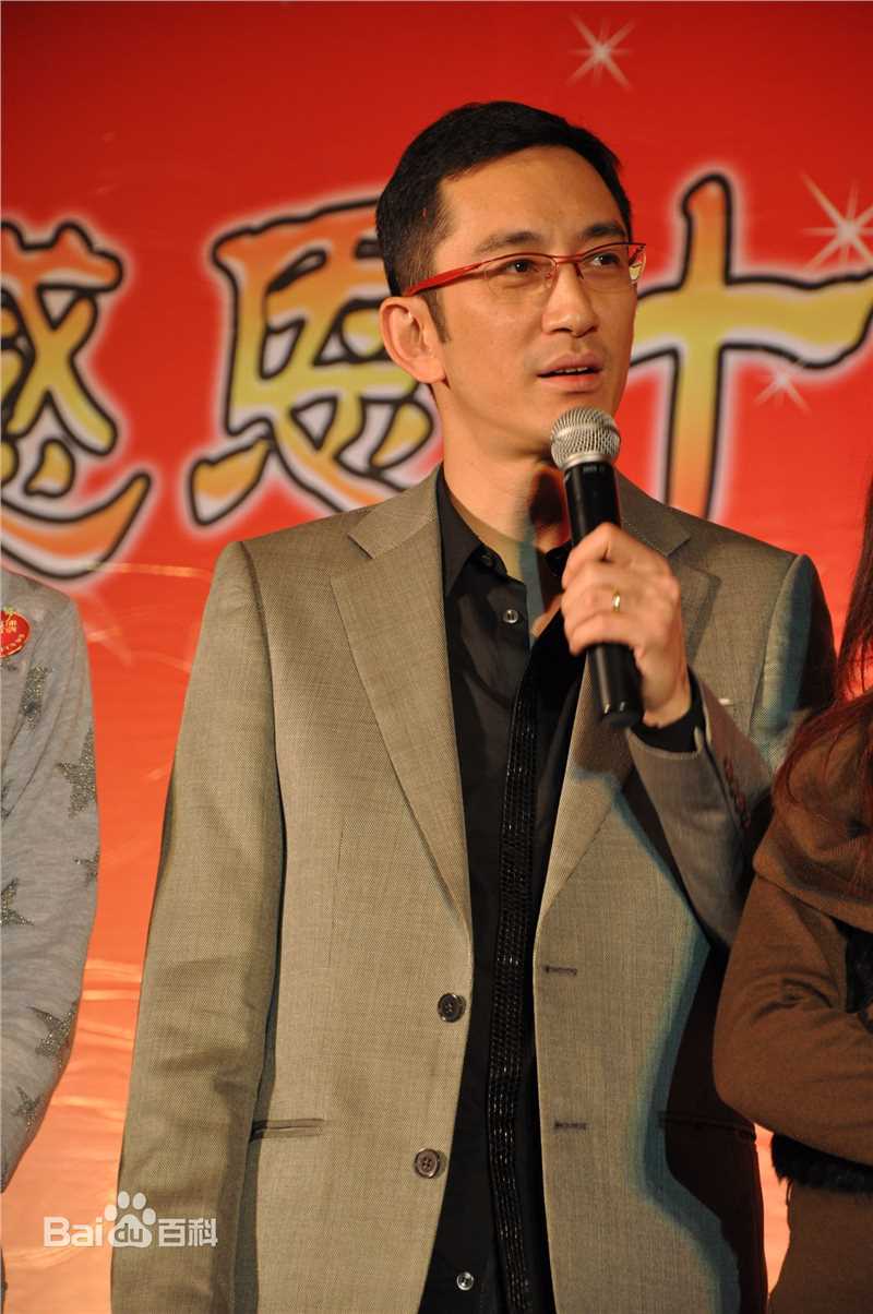 吴启华(Lawrence Ng Kai Wah)参加活动照片前后照片