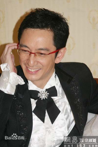 吴启华(Lawrence Ng Kai Wah)婚礼照片性感图片壁纸